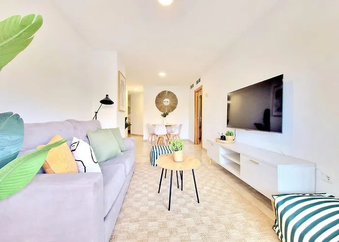 Sol Y Relax En El Corazon De Τορρεμολίνος